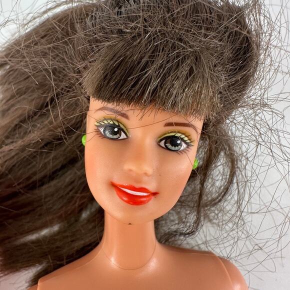 Vintage Barbie in Pink Satin Ombré Gown with Glitter Tulle Skirt Collectible - Picture 6 of 11